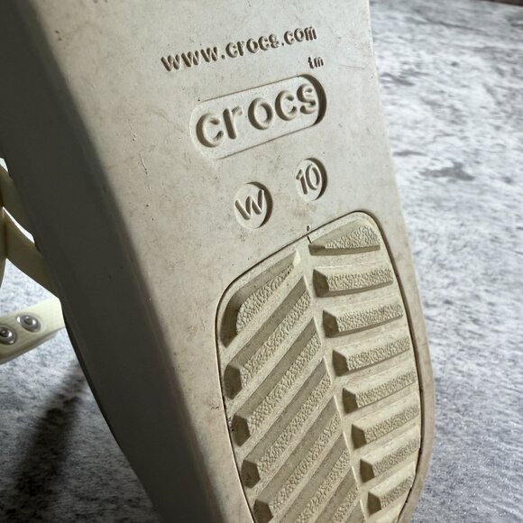 CROCS Brooklyn Strappy Beige Wedge Sandals Women's Size 10 - Picture 9 of 9